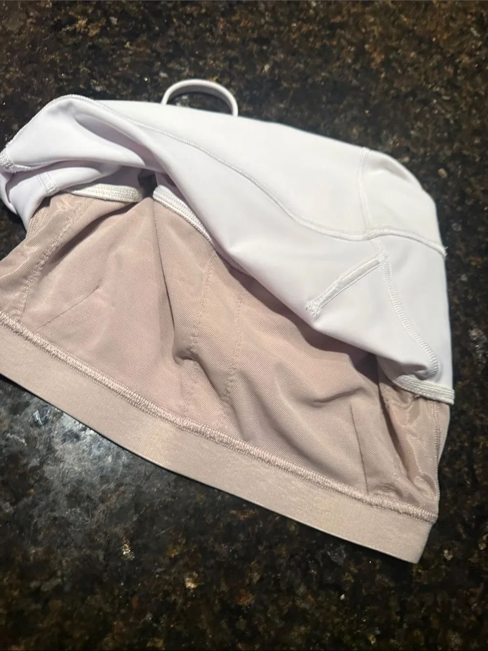 White Cropped Tank Top with Spaghetti Straps - LULULEMON Size 4 - LIKE NEW